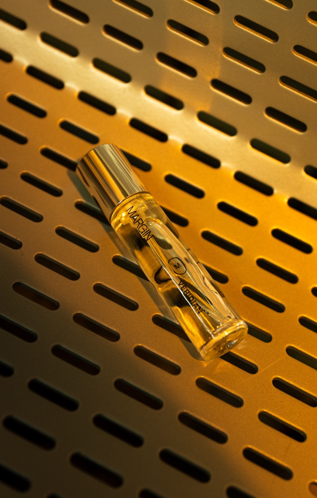 Margin Veridian bottle with water droplets